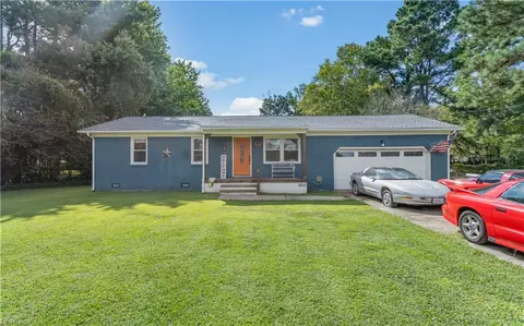 1316 Blackwater Rd, Chesapeake, VA 23322