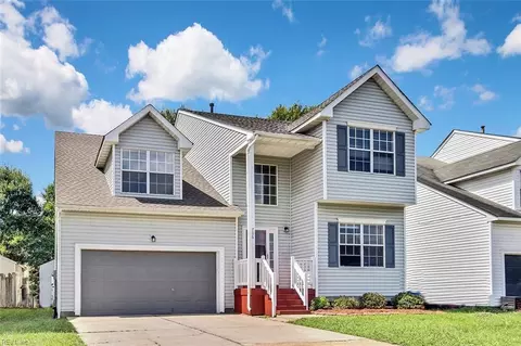 706 Laura St, Chesapeake, VA 23320