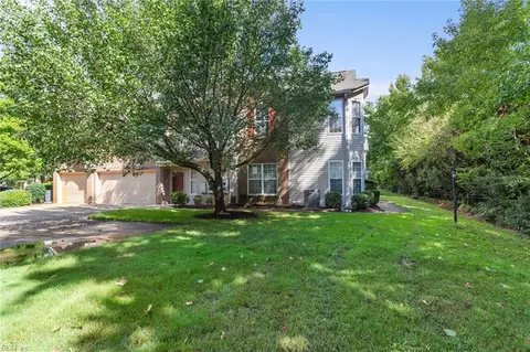 1058 Grand Oak Ln, Virginia Beach, VA 23455
