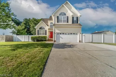 2019 Kinston Waters Ct, Chesapeake, VA 23323