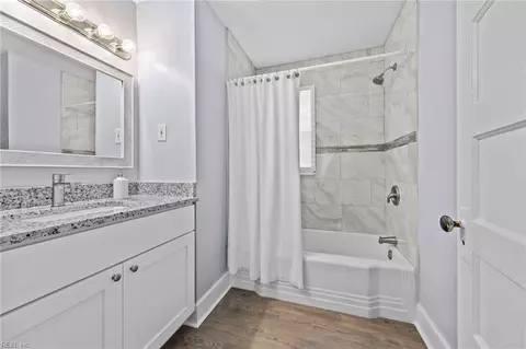 Bath - 2819 Grandy Ave, Norfolk, VA 23509 photo 2 of 2