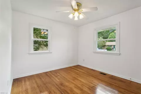 842 Redheart Dr, Hampton, VA 23666 photo 21