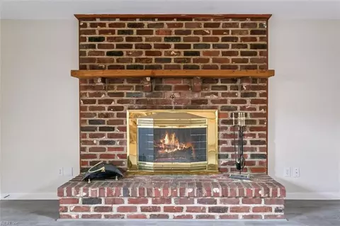 842 Redheart Dr, Hampton, VA 23666 photo 11