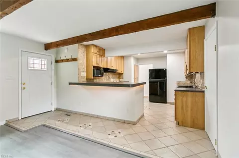 842 Redheart Dr, Hampton, VA 23666 photo 37