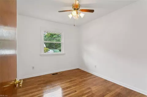 842 Redheart Dr, Hampton, VA 23666 photo 19
