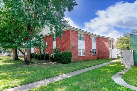 556 Broad St, Portsmouth, VA 23707