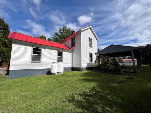 199 Liberty St, Dendron, VA 23839 photo 23