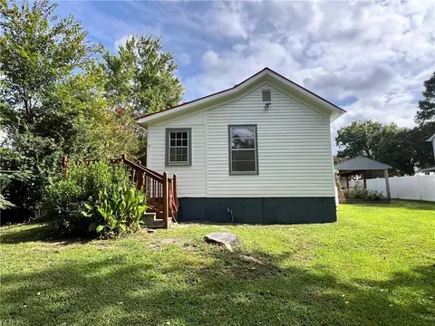 199 Liberty St, Dendron, VA 23839 photo 24