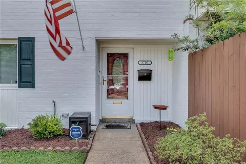 5707 Colter Ct, Virginia Beach, VA 23462