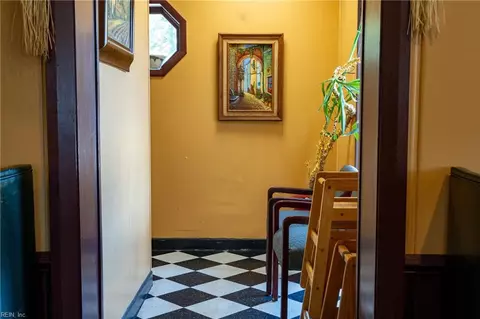 Entry Way - 6870 Main St, Gloucester, VA 23061 photo 1 of 1