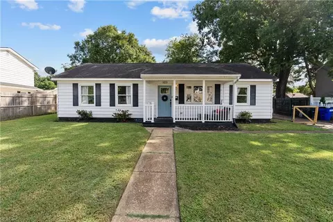 929 Spaulding Dr, Norfolk, VA 23513
