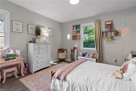 Bedroom - 929 Spaulding Dr, Norfolk, VA 23513 photo 4 of 7
