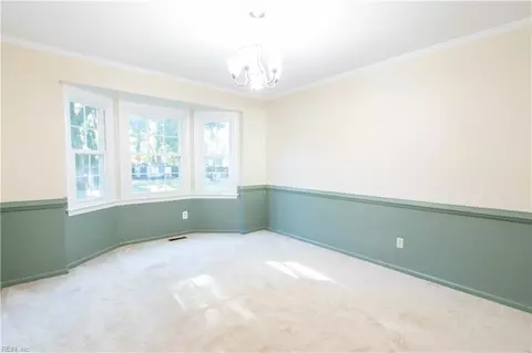 Living - 328 Lakeland Dr, Hampton, VA 23669 photo 3 of 3