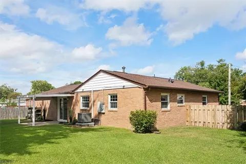 627 Kings View Ct, Hampton, VA 23669 photo 36