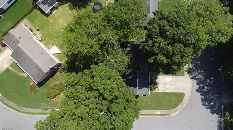 1039 Windjammer Dr, Hampton, VA 23669 photo 42