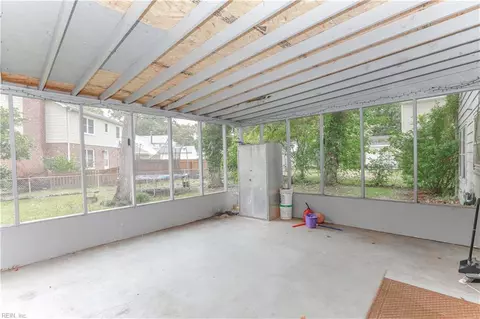 1039 Windjammer Dr, Hampton, VA 23669 photo 38