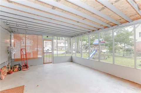 1039 Windjammer Dr, Hampton, VA 23669 photo 37