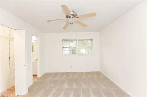 1039 Windjammer Dr, Hampton, VA 23669 photo 35