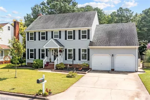 Exterior - 409 Granada Dr, Chesapeake, VA 23322 photo 2 of 7