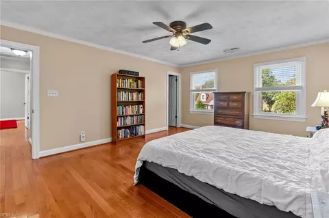 Bedroom - 409 Granada Dr, Chesapeake, VA 23322 photo 10 of 10