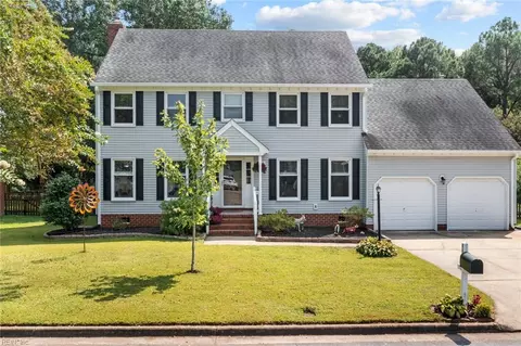 409 Granada Dr, Chesapeake, VA 23322