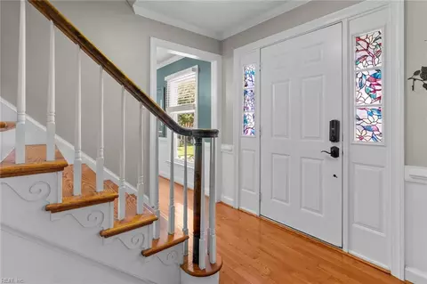 Entry Way - 409 Granada Dr, Chesapeake, VA 23322 photo 1 of 2