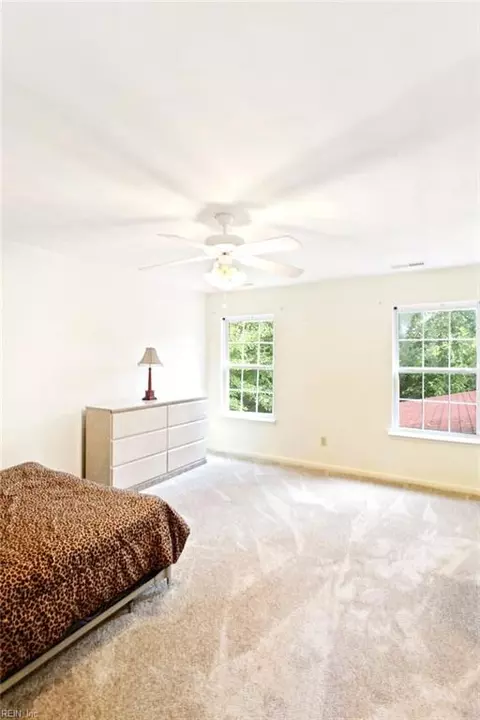 Bedroom - 2802 Scaleboard Cir, Chesapeake, VA 23323 photo 5 of 8