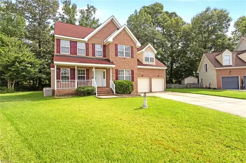 Exterior - 2802 Scaleboard Cir, Chesapeake, VA 23323 photo 4 of 7