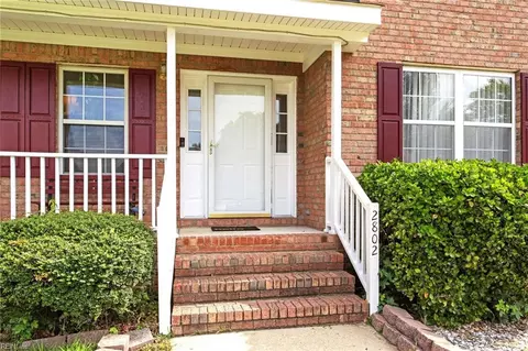 Exterior - 2802 Scaleboard Cir, Chesapeake, VA 23323 photo 3 of 7