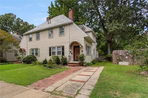 63 Post St, Newport News, VA 23601