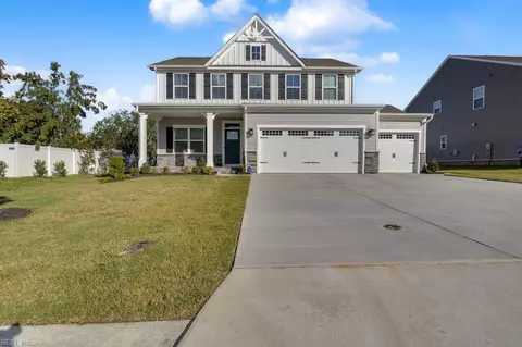 833 General Pickett Dr, Suffolk, VA 23434