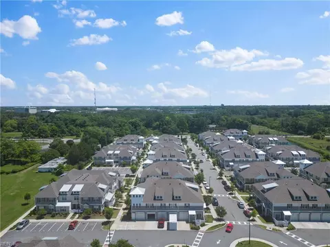 View/Area - 1309 Tides Edge Ct, Hampton, VA 23666 photo 1 of 4