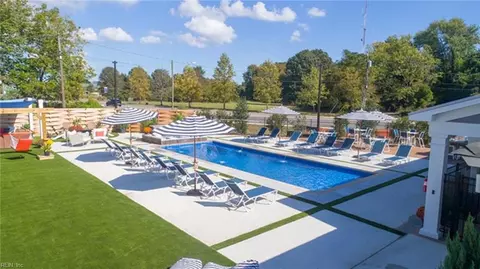 Exterior - 1309 Tides Edge Ct, Hampton, VA 23666 photo 6 of 7