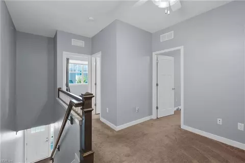Entry Way - 1309 Tides Edge Ct, Hampton, VA 23666 photo 3 of 3