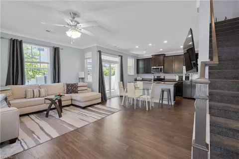 Other - 1309 Tides Edge Ct, Hampton, VA 23666 photo 2 of 9