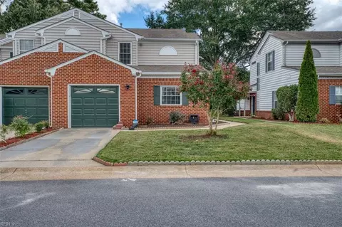 107 Kingston Ct, Yorktown, VA 23693