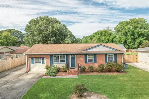 806 Dixon Rd, Portsmouth, VA 23701