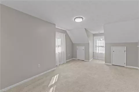 Bedroom - 1 Little Oak Ln, Hampton, VA 23669 photo 2 of 11
