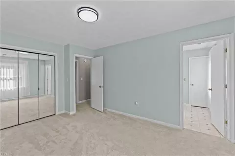 Bedroom - 1 Little Oak Ln, Hampton, VA 23669 photo 10 of 11