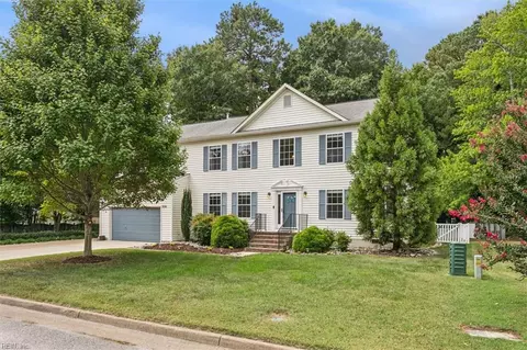 226 Silver Fox Trce, Yorktown, VA 23693