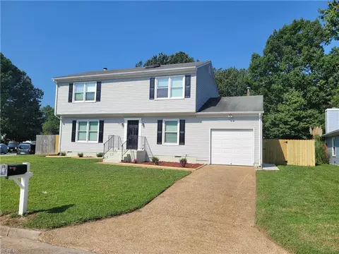 706 Chatsworth Dr, Newport News, VA 23601