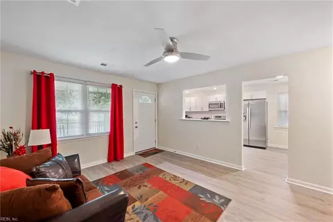 2301 Rush St, Norfolk, VA 23513 photo 3