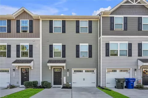 2020 Van Zandt Pw Pkwy, Suffolk, VA 23434
