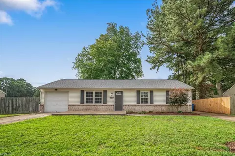 3133 Bomar Dr, Chesapeake, VA 23321