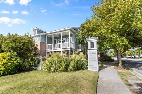 4261 Harbor Walk Ave, Norfolk, VA 23518