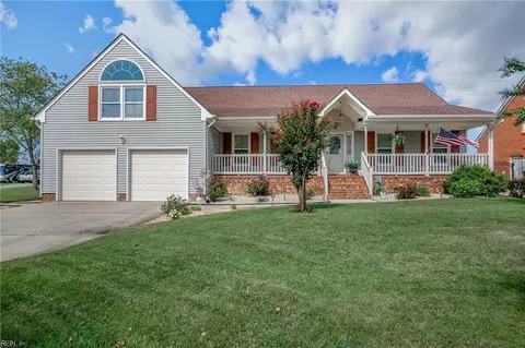 217 Downing Dr, Chesapeake, VA 23322