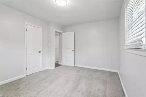 128 Raymond Dr, Hampton, VA 23666 photo 20