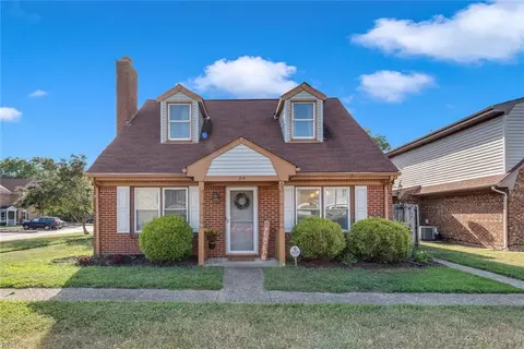 84 Westview Dr, Hampton, VA 23666