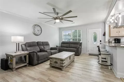 Living - 208 S Curry St, Hampton, VA 23663 photo 1 of 1