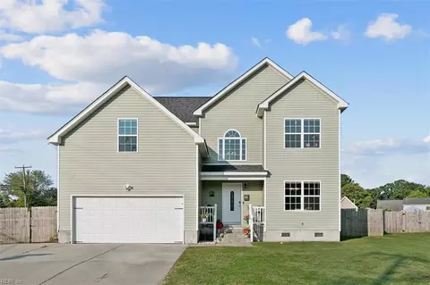 7 Astor Dr, Newport News, VA 23608